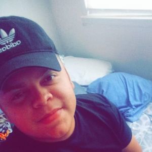 Meet your Posher, Hernandez